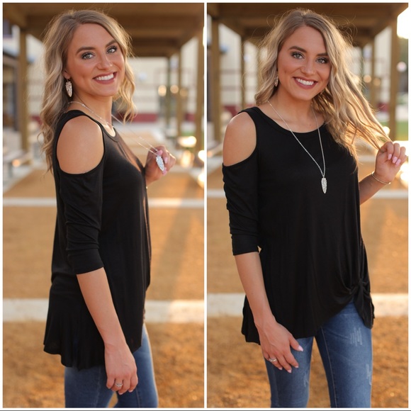 ✨LAST ONE✨Teal cold shoulder tie front top - Picture 3 of 3